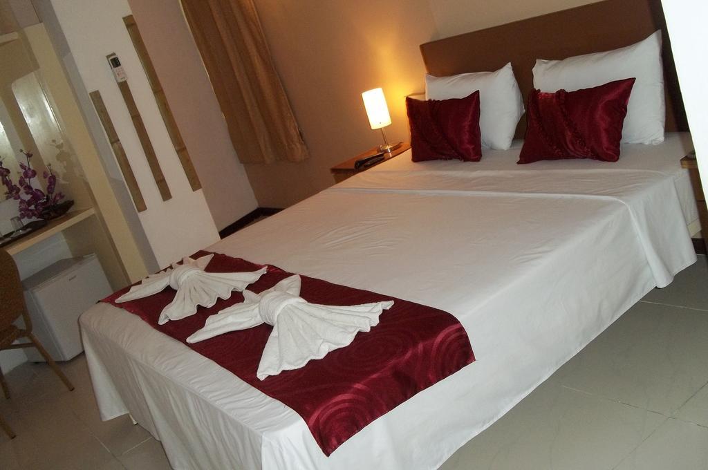 Hypertek Hotel Grand-Baie Eksteriør billede