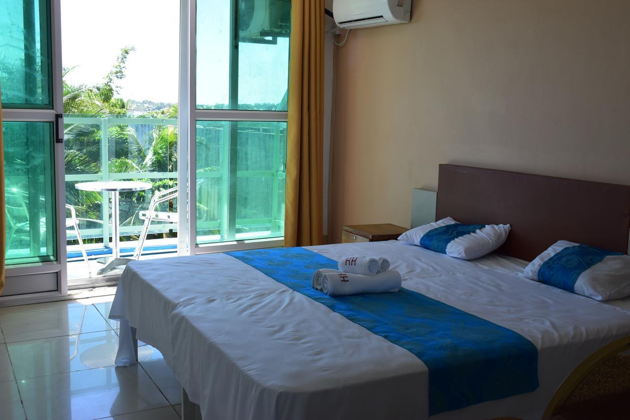 Hypertek Hotel Grand-Baie Eksteriør billede