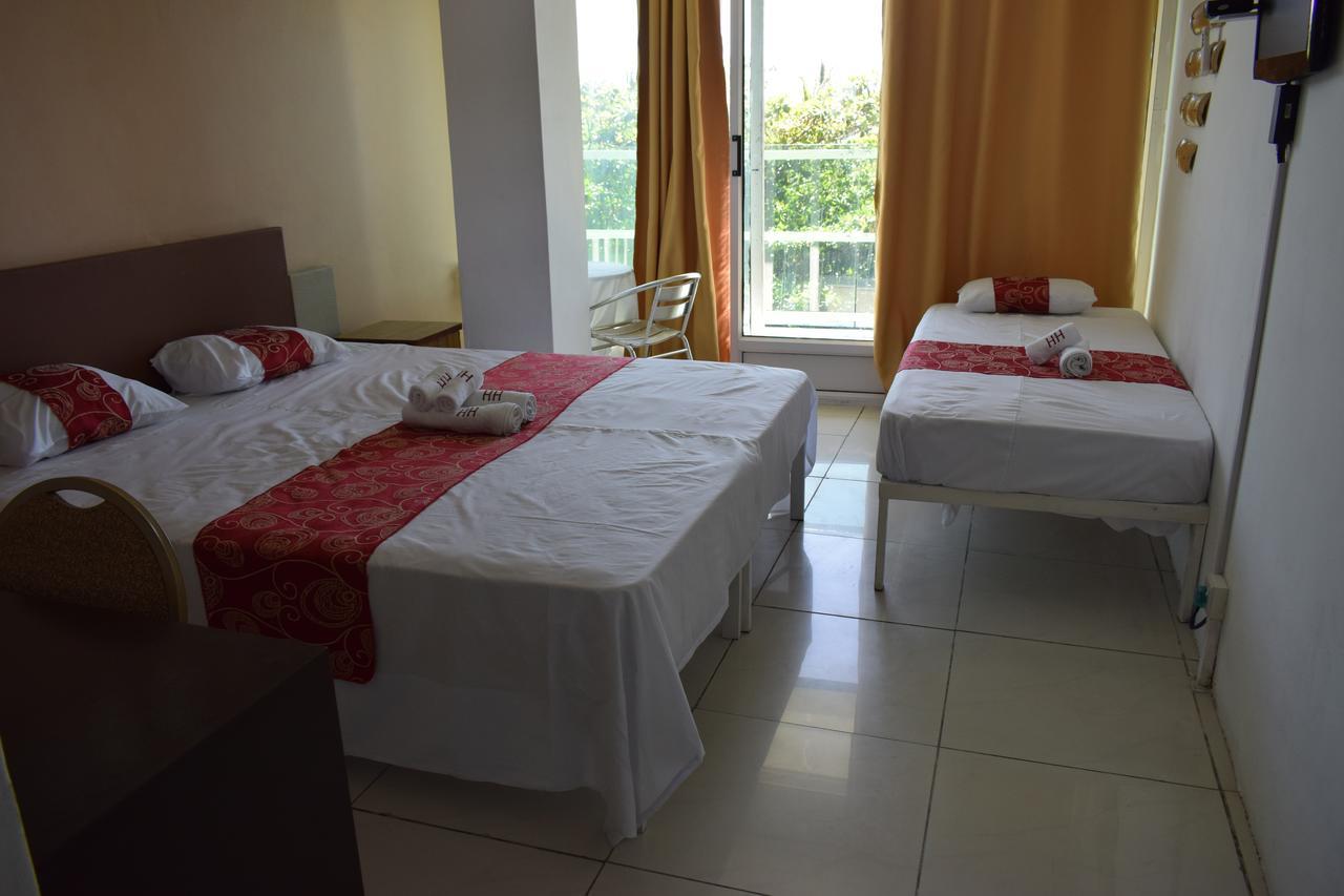Hypertek Hotel Grand-Baie Eksteriør billede